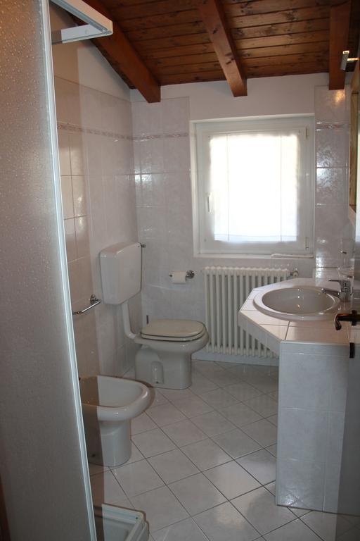 Veranda Beach Apartment Pianello Del Lario ห้อง รูปภาพ