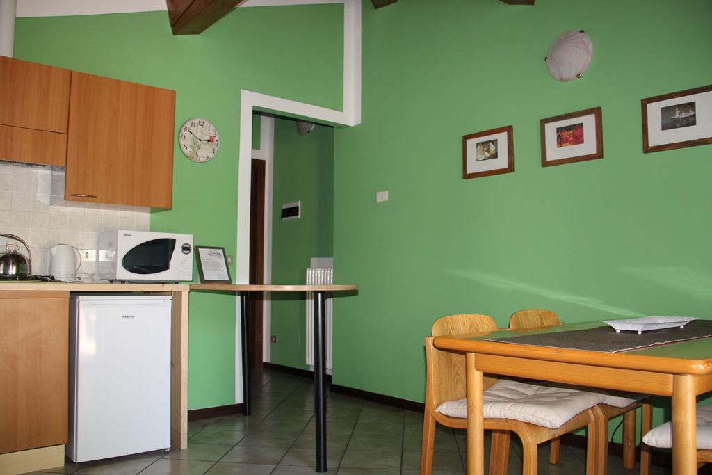 Veranda Beach Apartment Pianello Del Lario ห้อง รูปภาพ